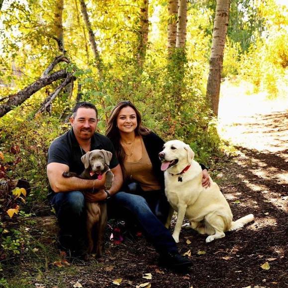 Meet your Posher, Laura - Picture 1 of 1